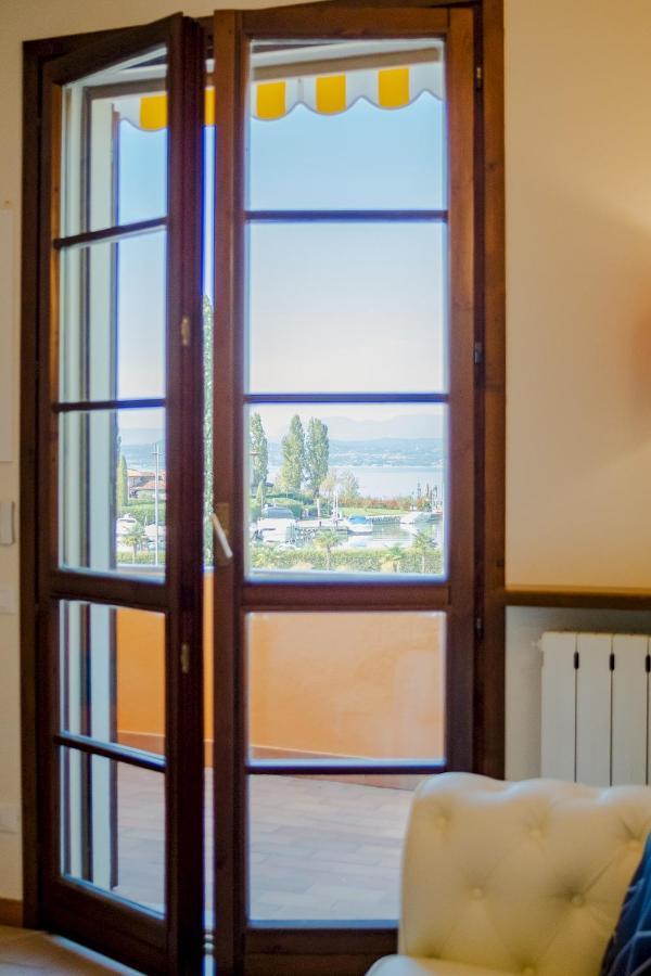 La Casa Sul Porto - Italian Homing Sirmione Exterior foto