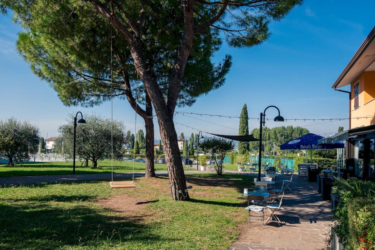 La Casa Sul Porto - Italian Homing Sirmione Exterior foto