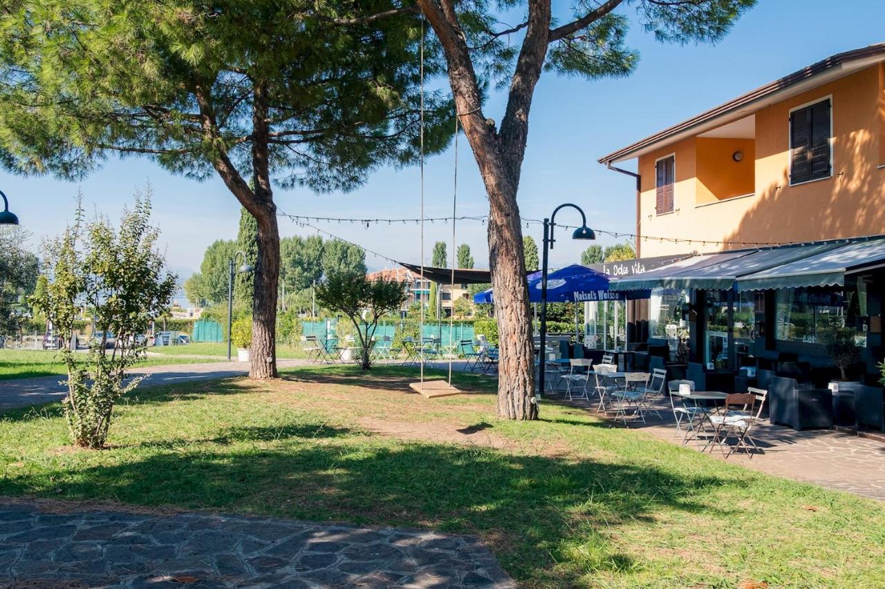 La Casa Sul Porto - Italian Homing Sirmione Exterior foto